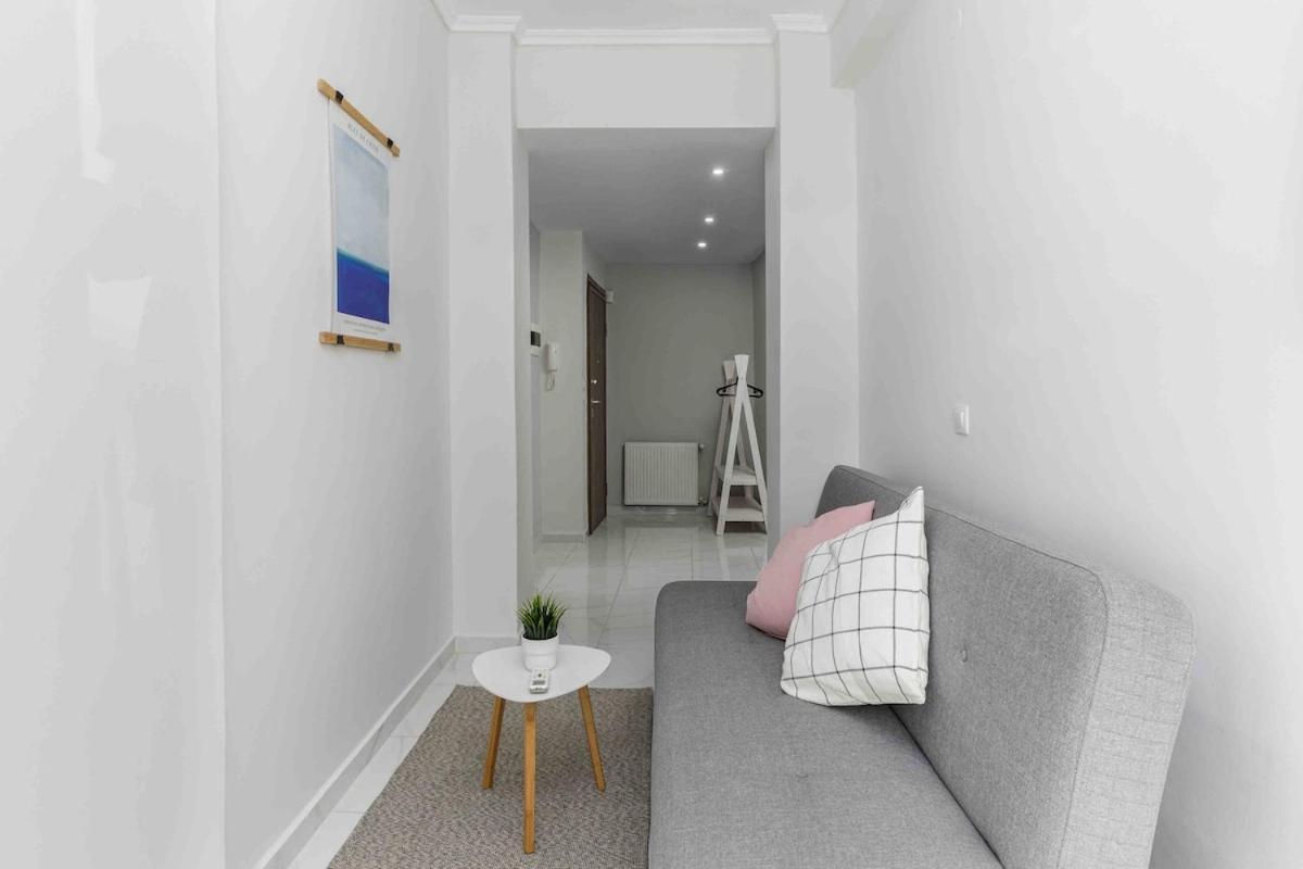 Stylish Apartment In City Center Солун Екстериор снимка
